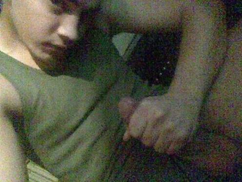 Nikola Sarić Sajko pokazao penis