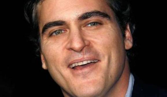 zvijezde s tjelesnim manama, Joaquin Phoenix